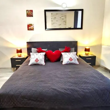 Cracow NOVUM Apartment Downtown 4 persons-2